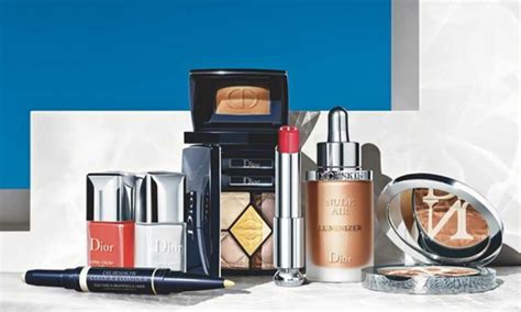 collezione estate 2017 dior make up|Dior Care & Dare: collezione make up Estate 2017 .